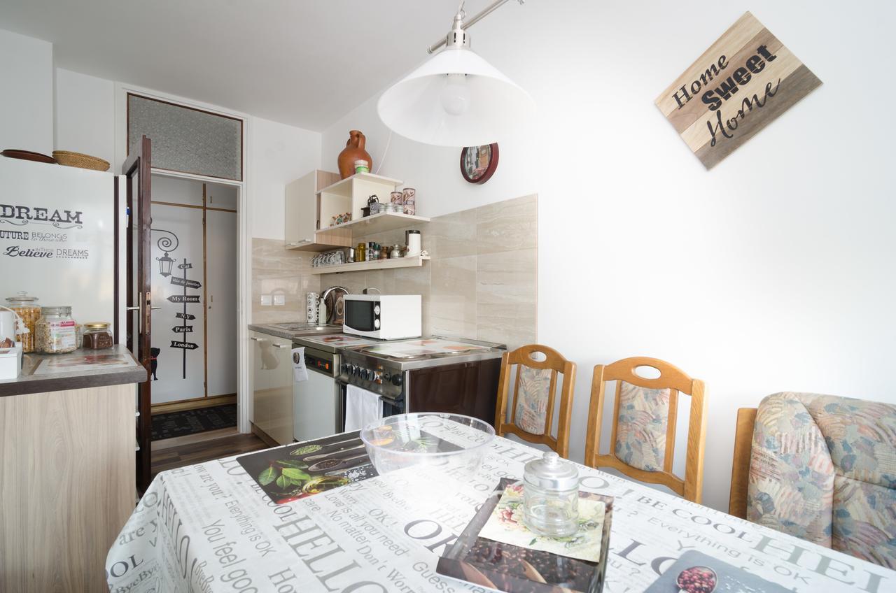 Apartment 10 วิโซโค ภายนอก รูปภาพ
